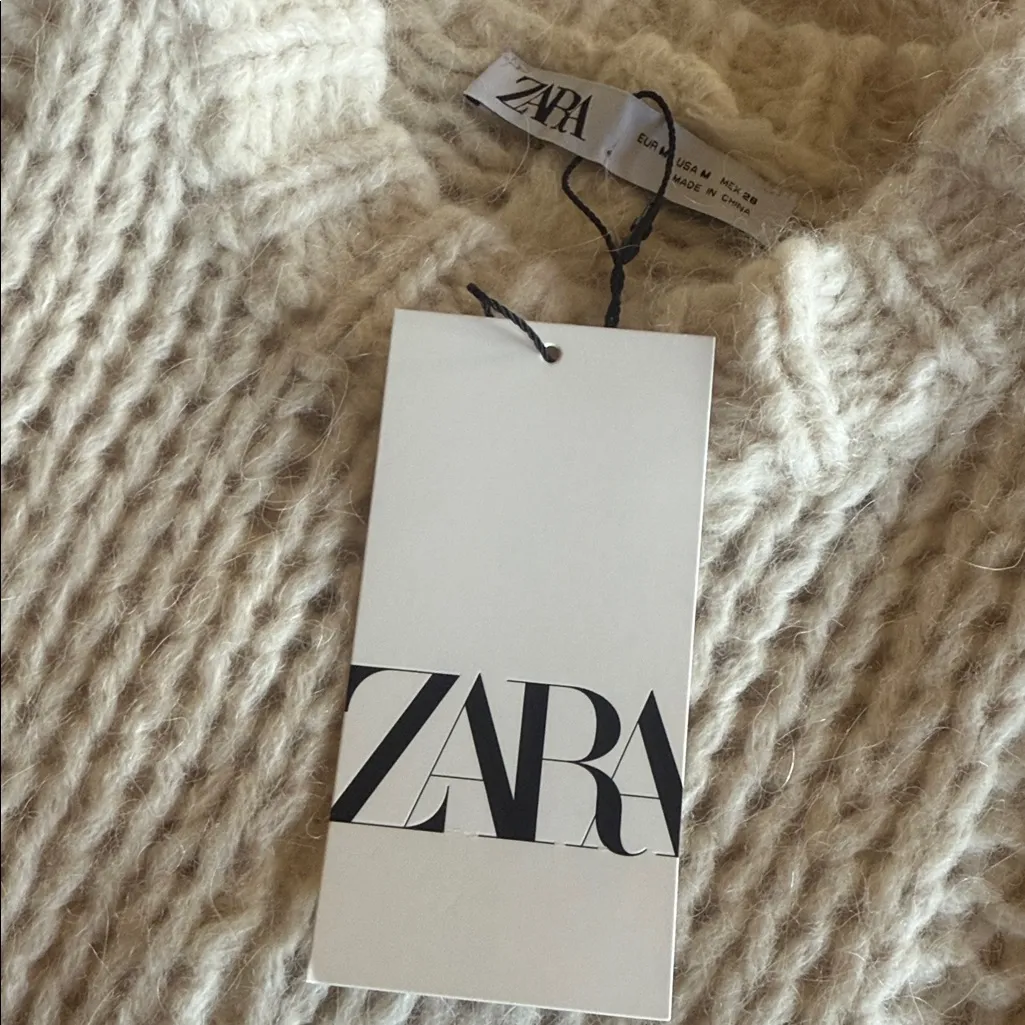 NWT Zara Cream Sleeveless Turtleneck Cable Knit Chunky Sweater Vest - Size M - Image 6
