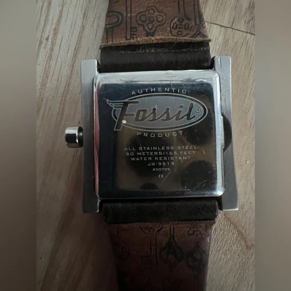 Fossil Ladies Watch Brown Leather Strap Square White Dial Stainless Accents - Image 8