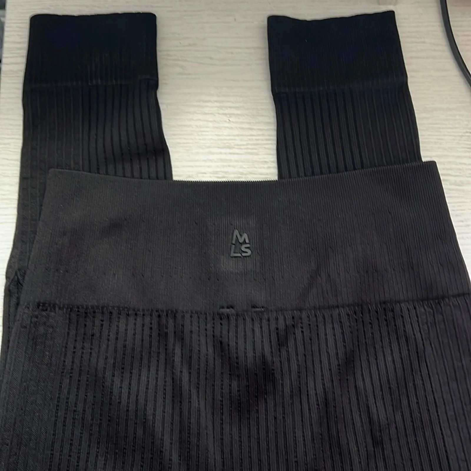 MAGNLENS Biona II Ribbed High Rise Activewear Leggings Black Size Medium $95 - Image 6