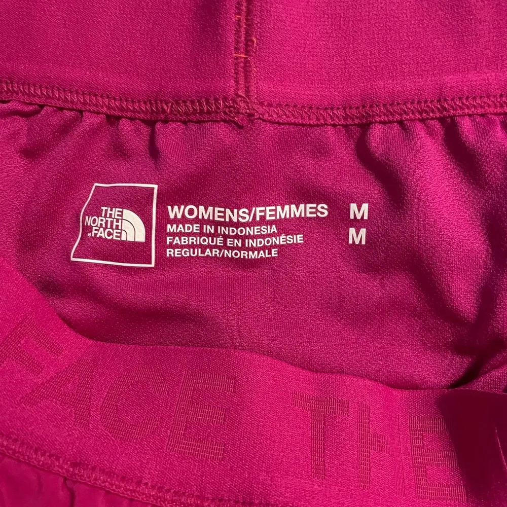 NWT  Woman Shorts Size M Fuchsia Hot Pink Color - Image 2