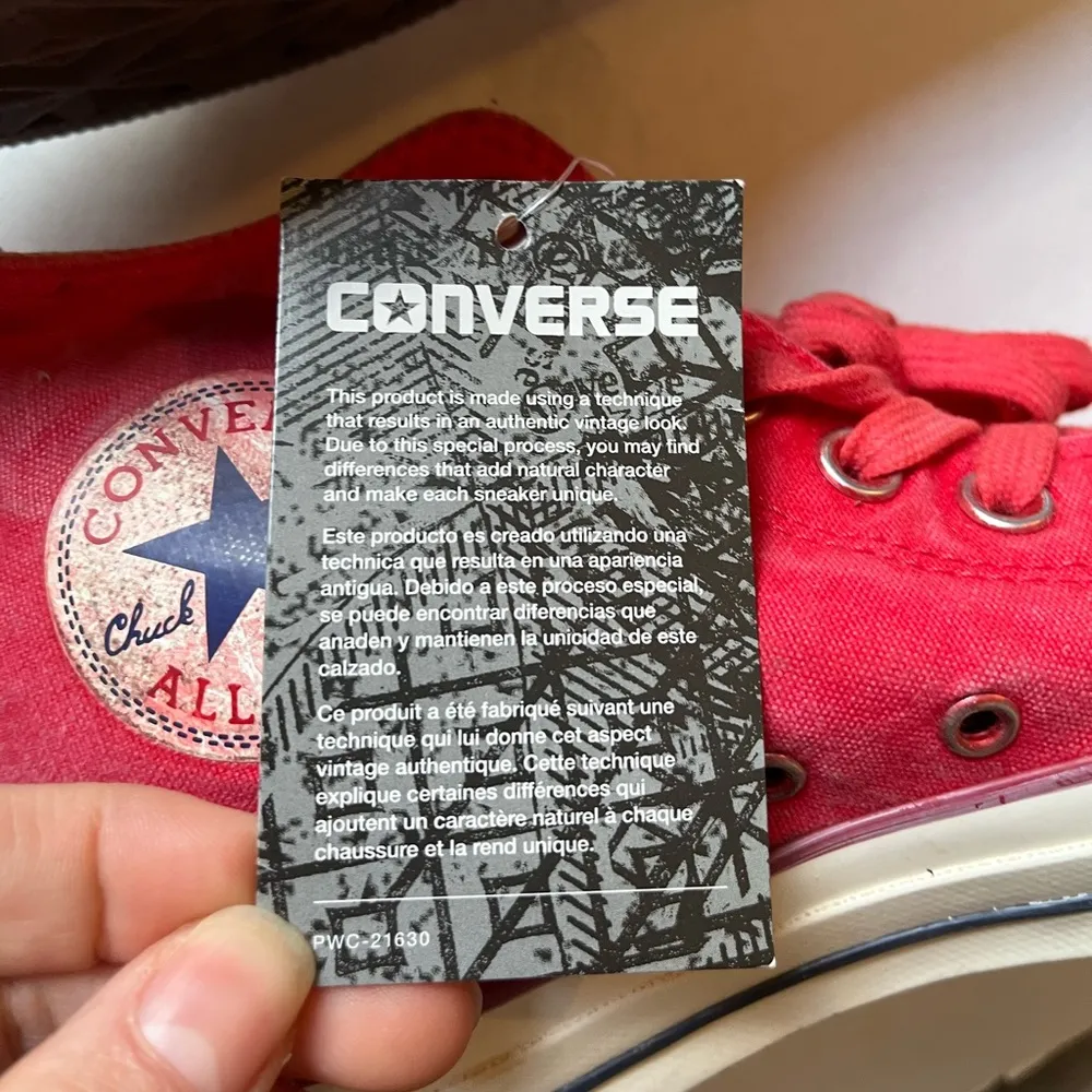 NWT: Converse Women's Red high heel Sneakers - Image 4