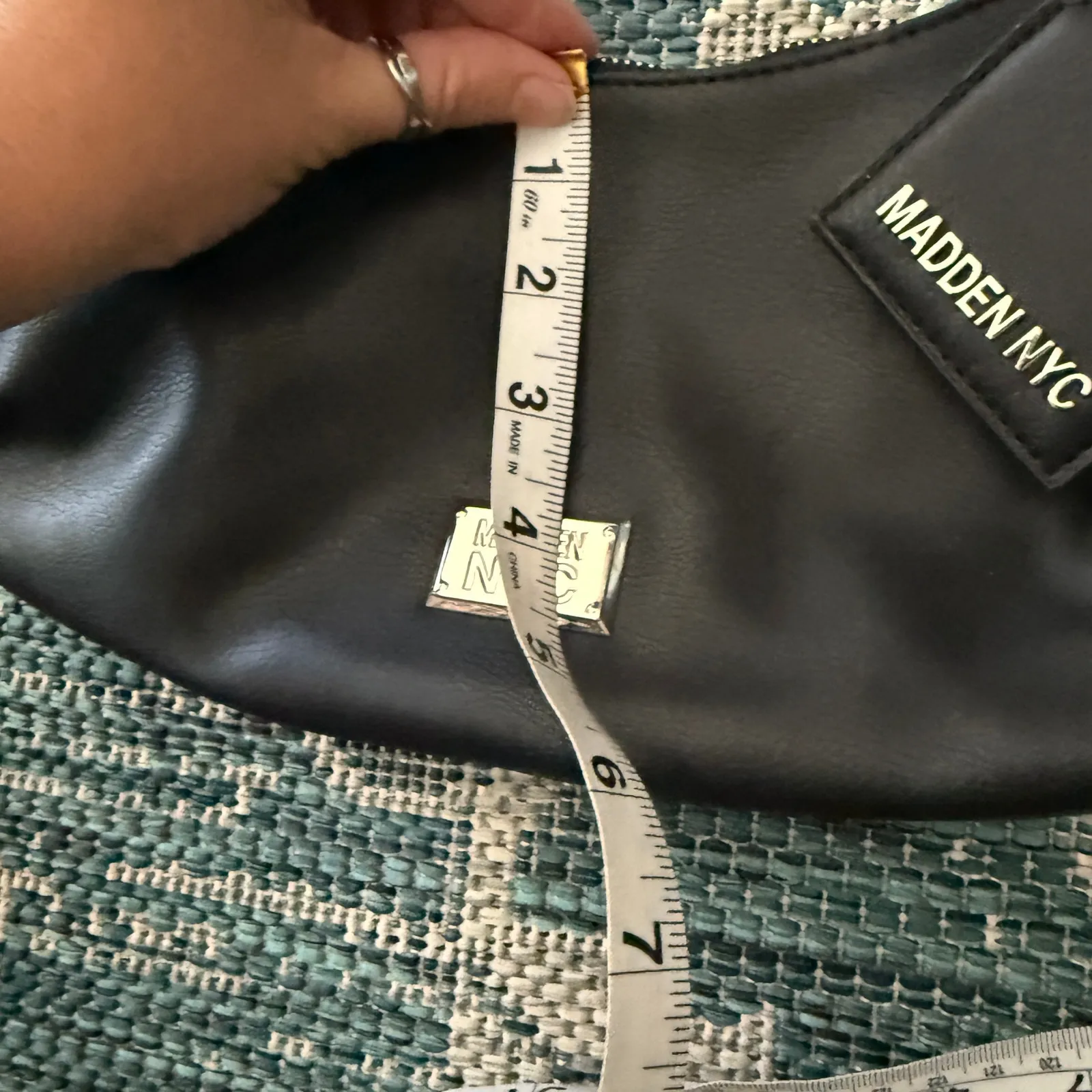 Madden NYC Black Faux Leather Shoulder Baguette Bag Y2K Style Adjustable Strap Black - Image 6