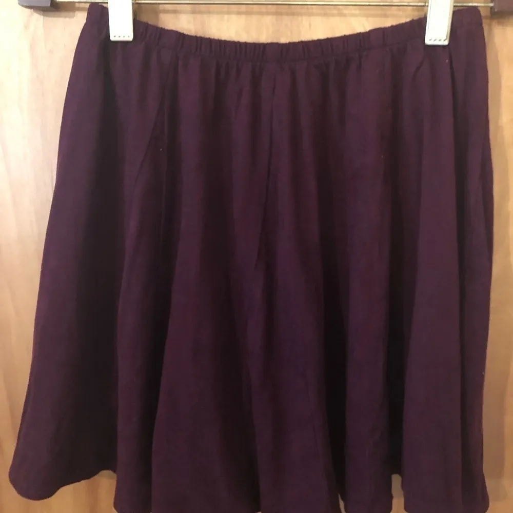 Brandy Melville skater circle skirt Burgundy faux suede Fall winter holiday - Image 5