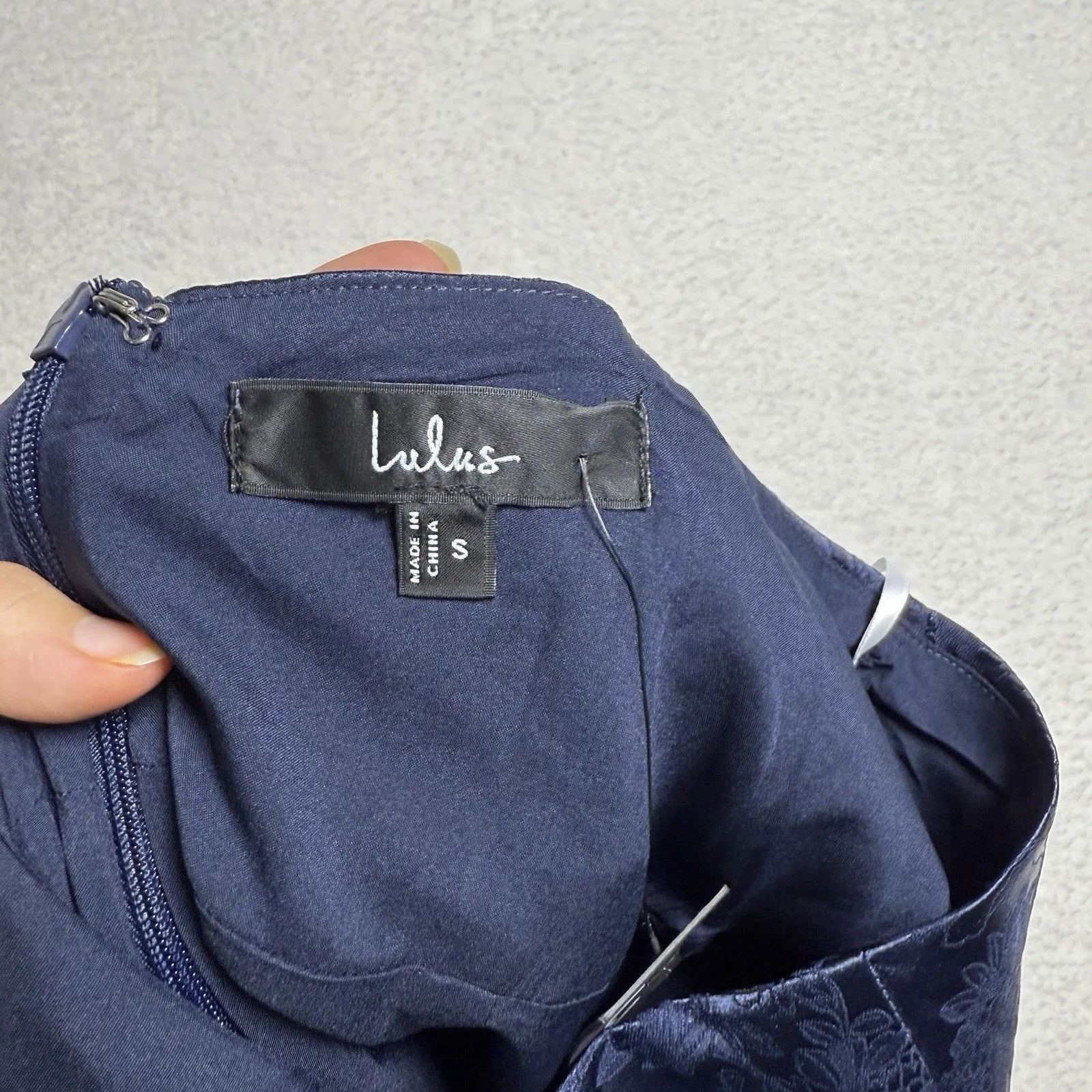 Lulus Desirable Dream Navy Blue Satin Jacquard Halter Neck Midi Dress Size S - Image 3