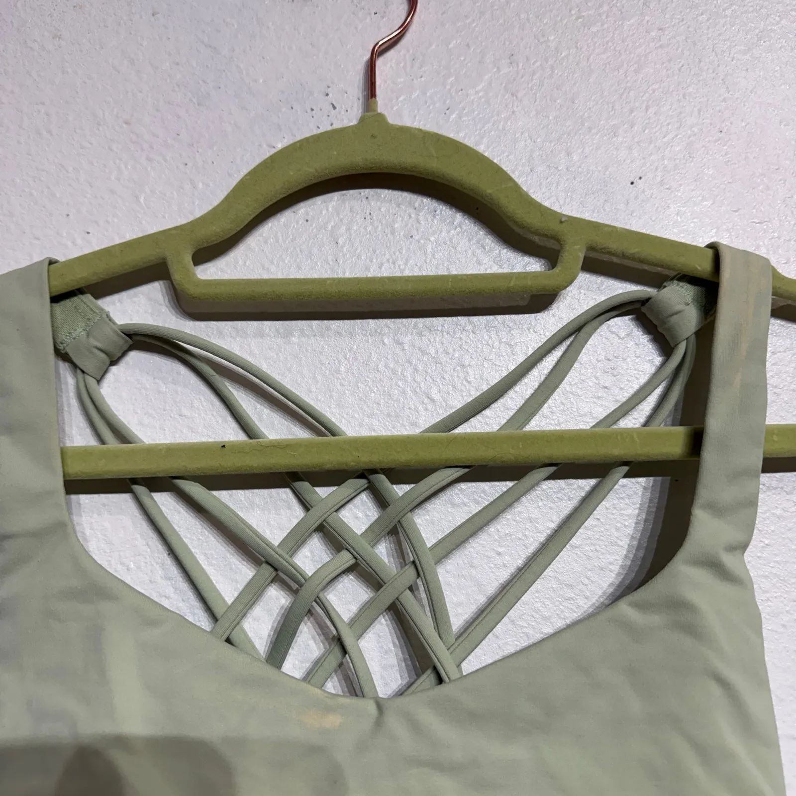 Lululemon Citra Lime Free To Be Serene Sports Bra Sz 8 - Image 5