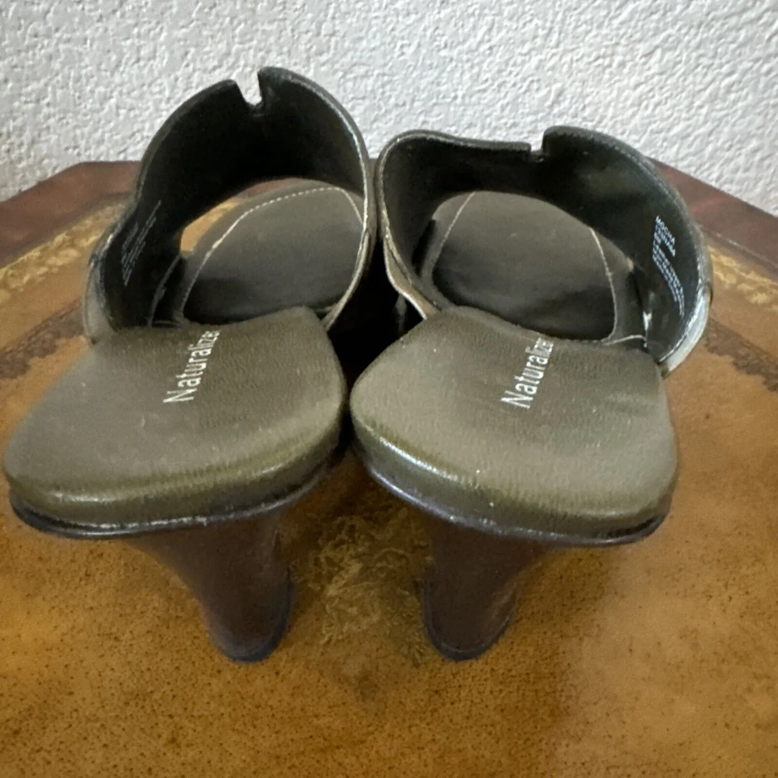 Naturalizer Women's Size 8 Moss Green Mocha Wedge Suede Sandal Brown Heels - Image 5