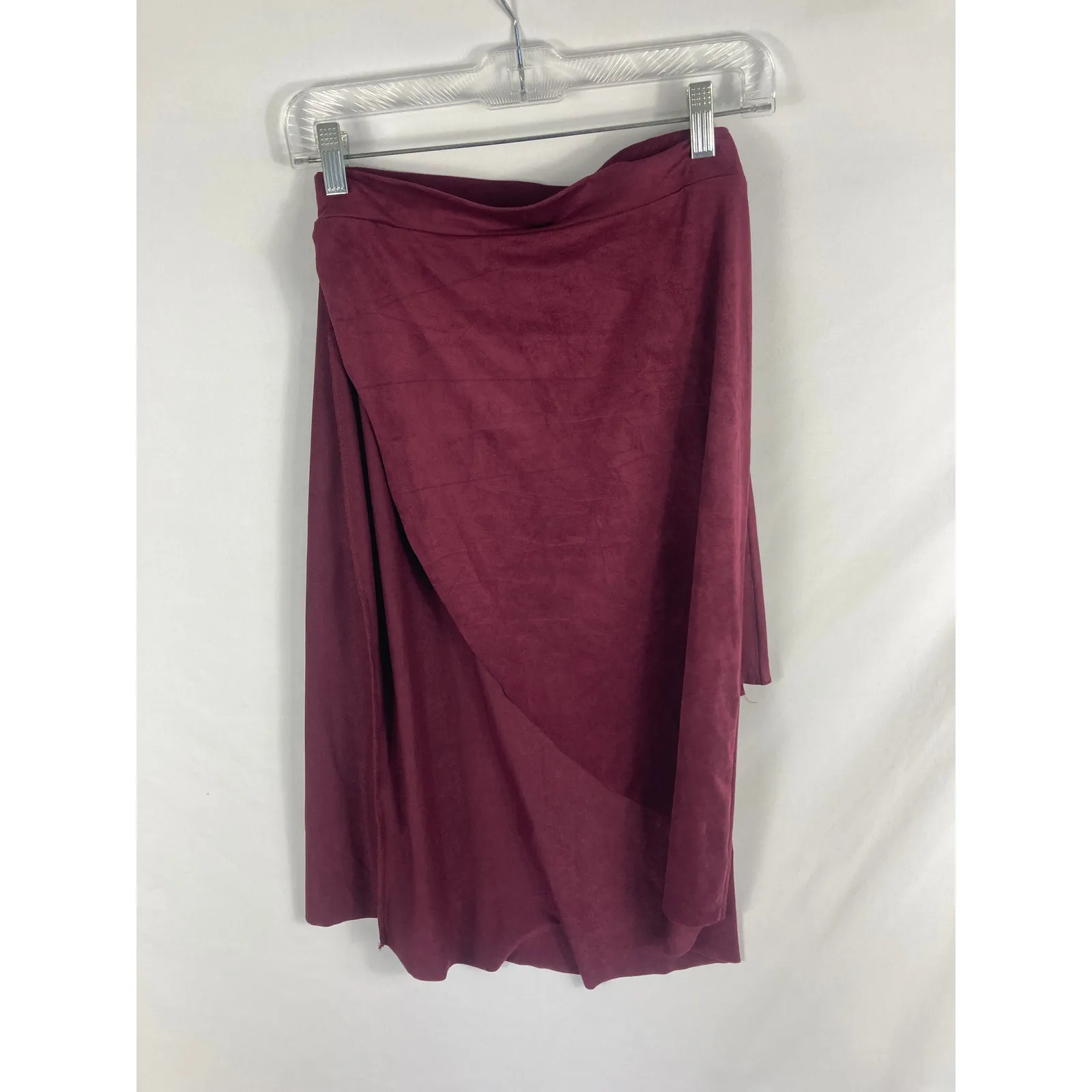 Solemio NWT  Maroon Wrap Skirt Suede Size Medium - Image 3