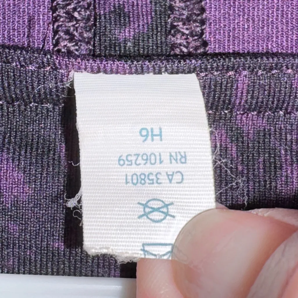 Lululemon Womens Forme Jacket II Textured Baroque Deep Zinfandel Purple 10 Black - Image 12