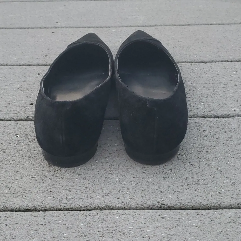 Donald Pliner Pointed Toe Suede Palma Flats - Image 5