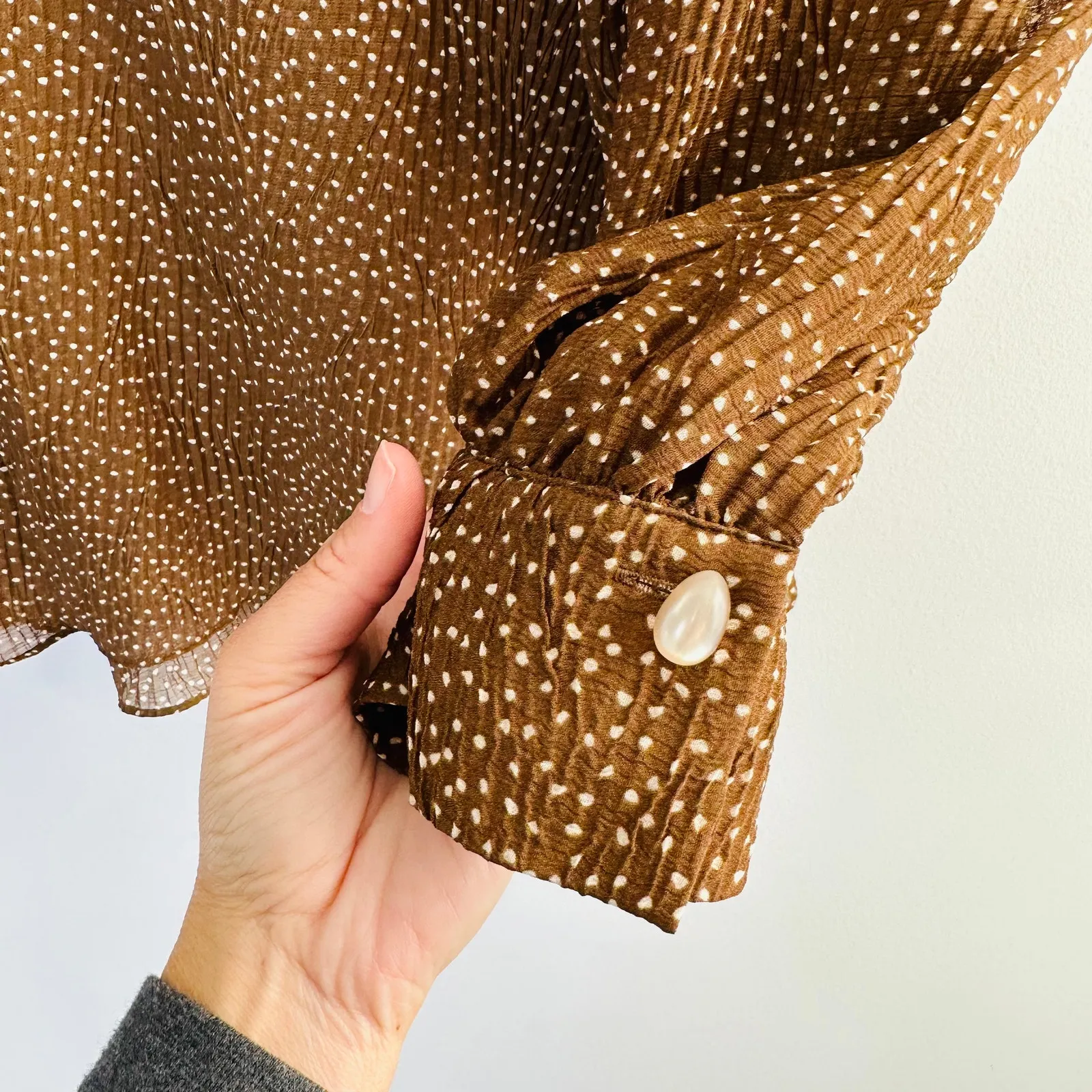 Vince Starry Dot Blouse Women's Large Brown Blouson Long Sleeves Crinkle Pleats - Image 5