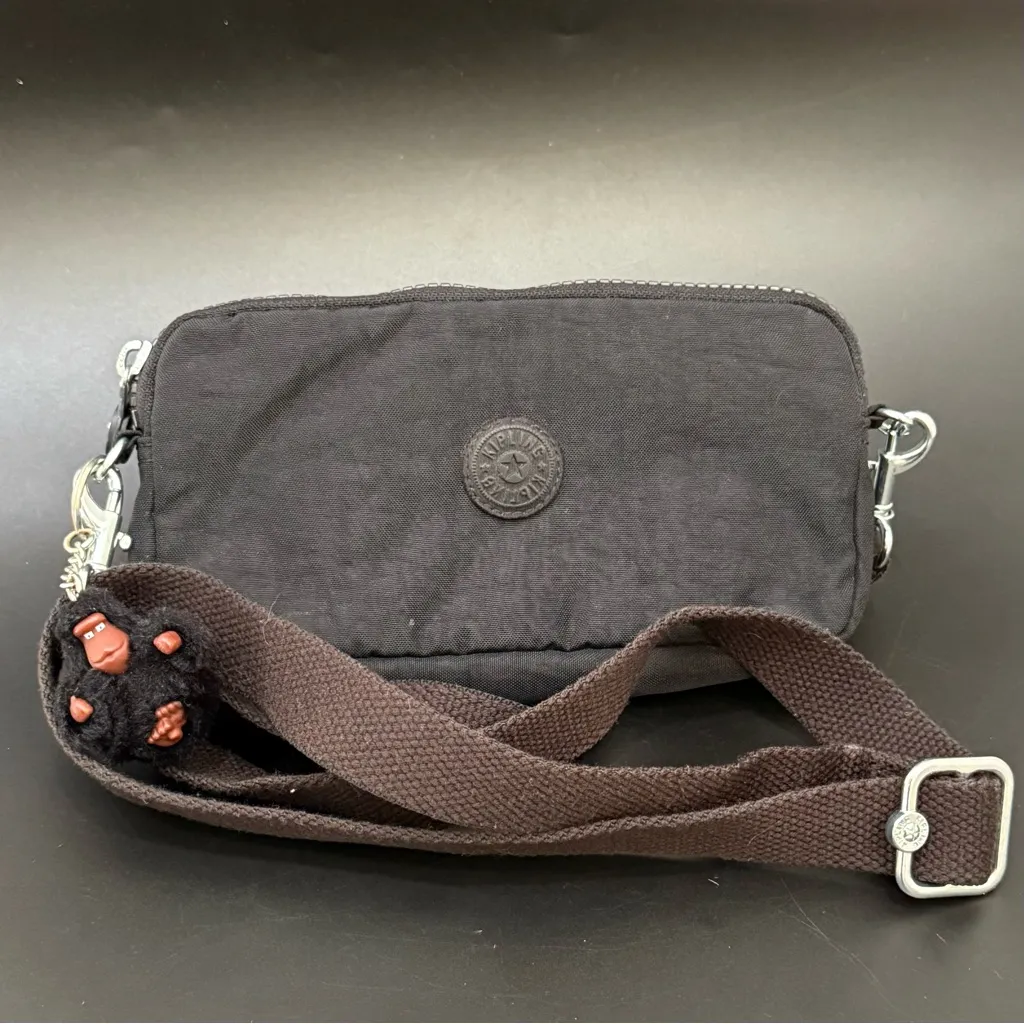 KIPLING KI9213 Emilia Black Pouch Convertible Wallet Crossbody Bag - Image 5