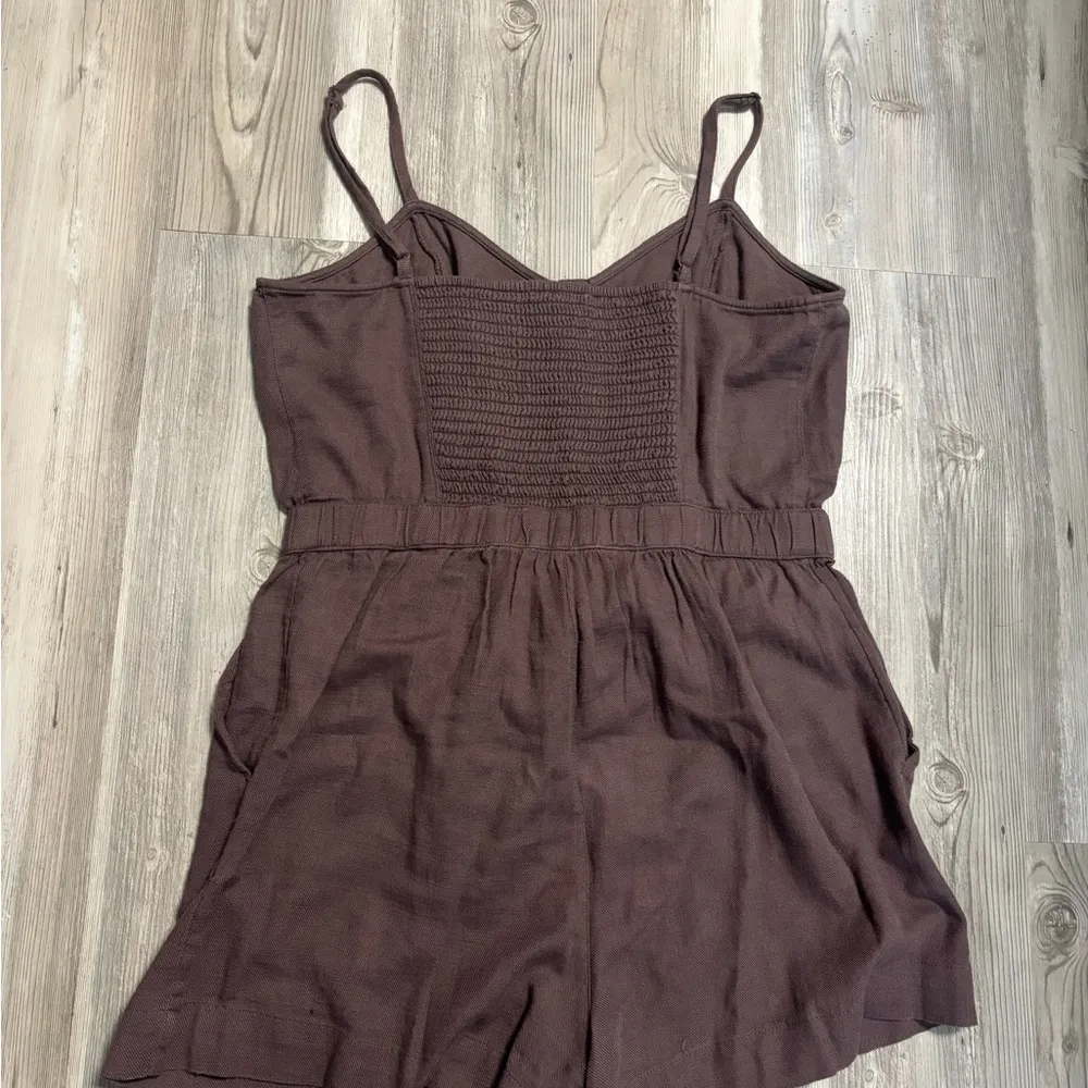 Aerie Medium Brown tie-up romper with adjustable straps and button-up front - Image 2