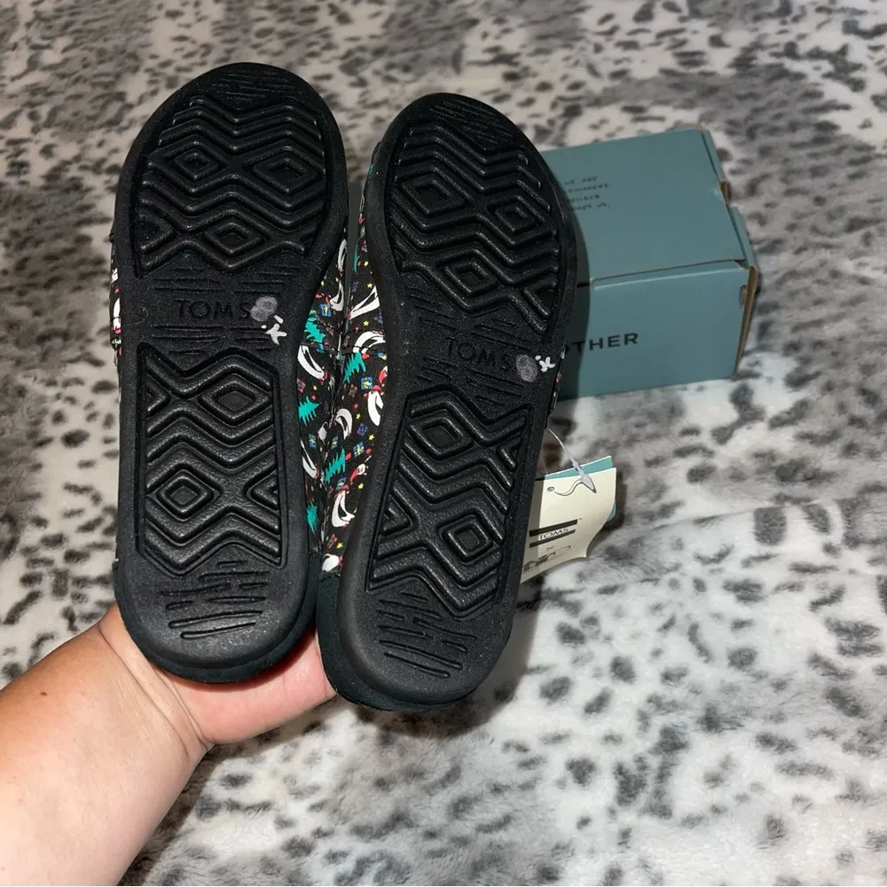 Tom’s Save the Children Shoes - Image 9