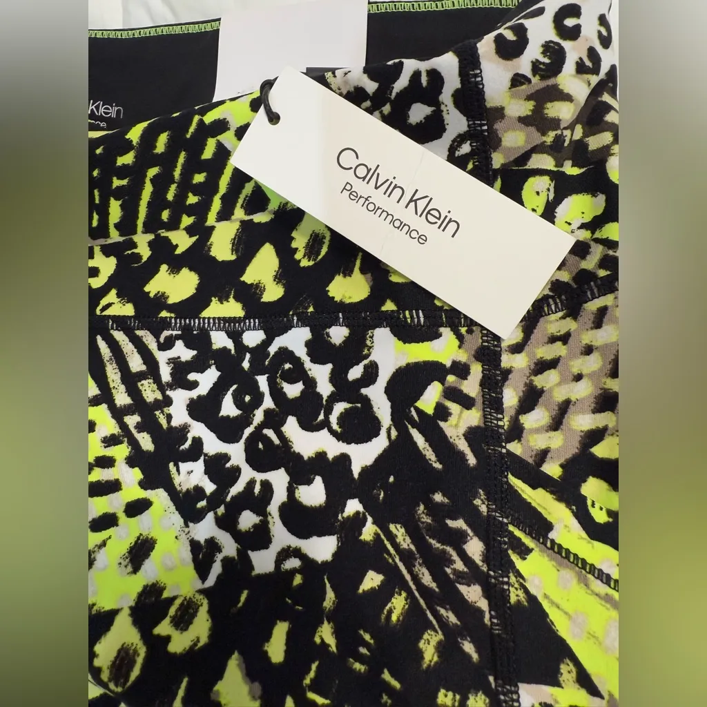 Calvin Klein Performance Black, White, Tan, and Yellow/Green Patterned Leggings - Image 7