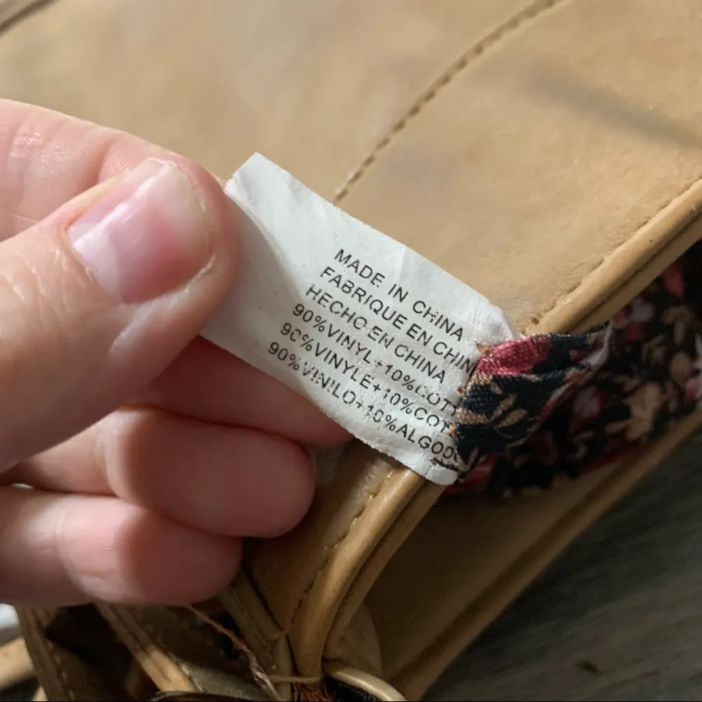 ❤️No Brand/Unknown Small Tan w/ Cream Lace Pocket - Image 5