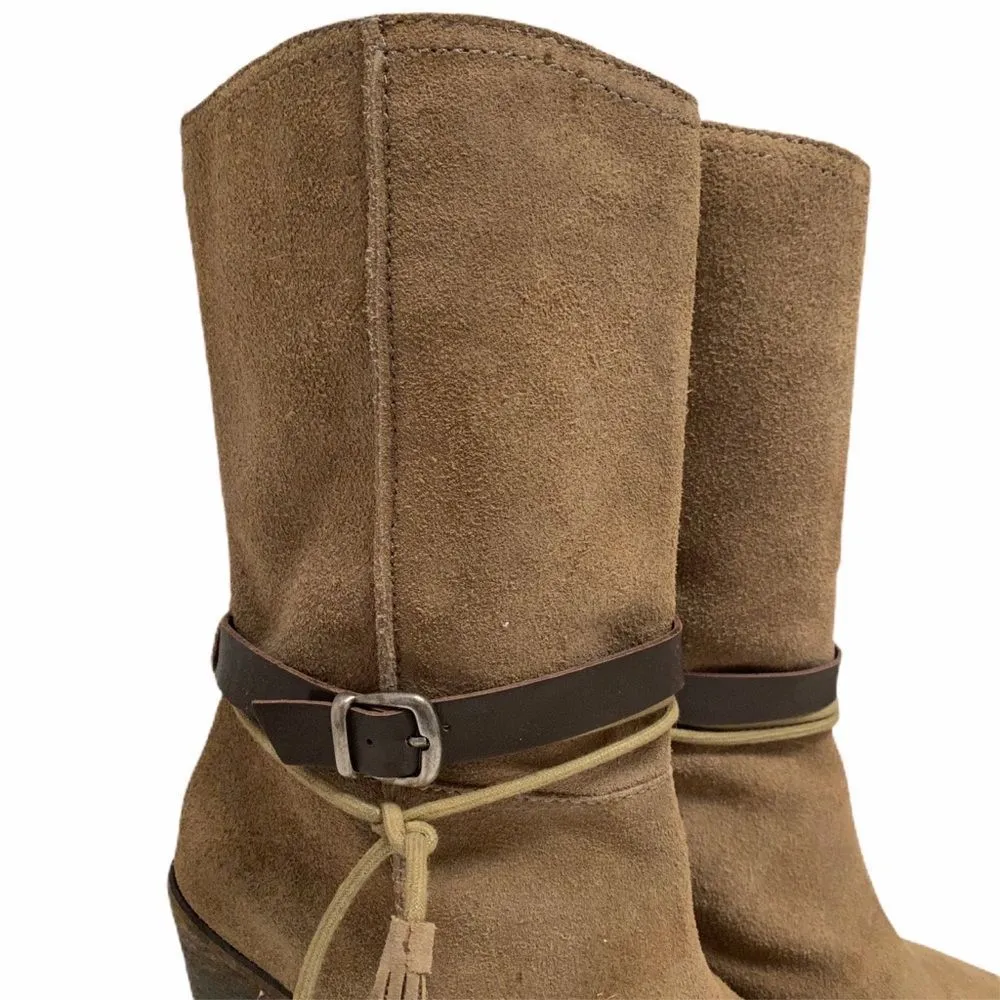 Mia Limited Edition Tooledo Leather Boots w/ Tassel & Buckle Belt Accent Sz 9M - Image 4