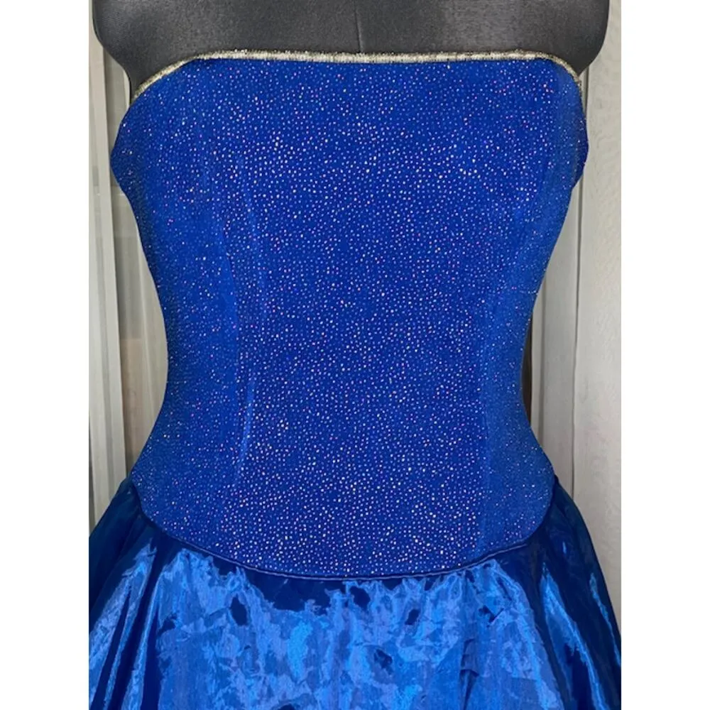 ballgown formal dress strapless princess blue tulle Vintage 1990s Size 10 - Image 2
