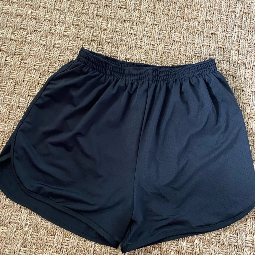 Women’s Augusta sportswear gym athletic shorts black small - Image 2