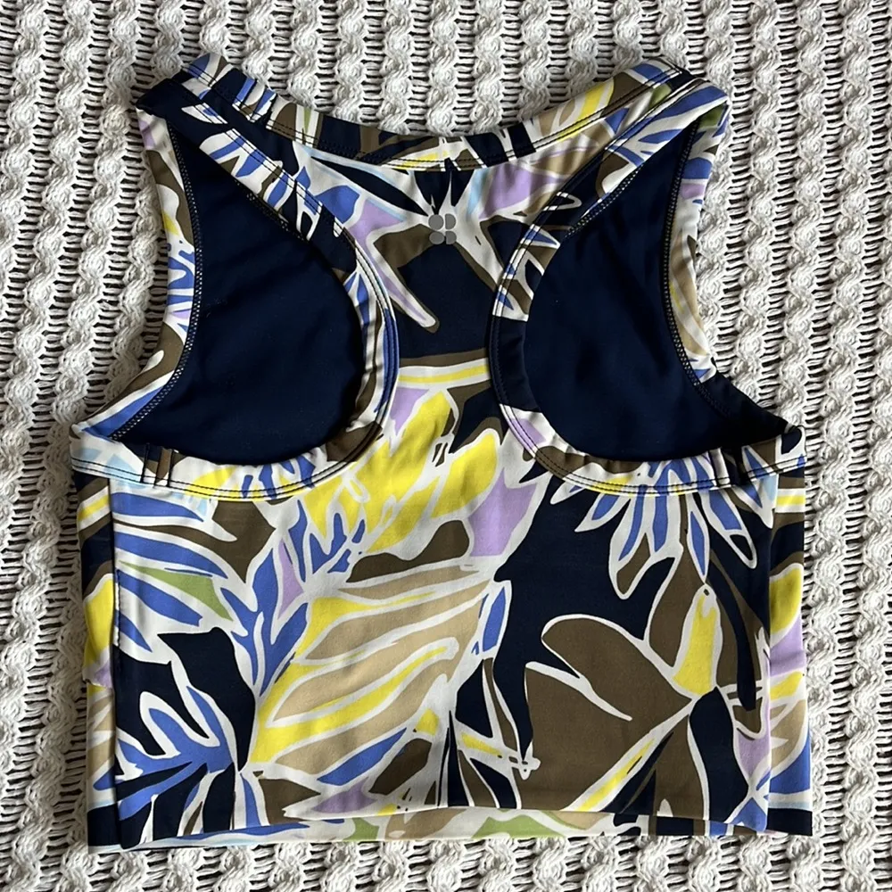 Sweaty Betty • power frame gym vest in floral multi color - Image 70