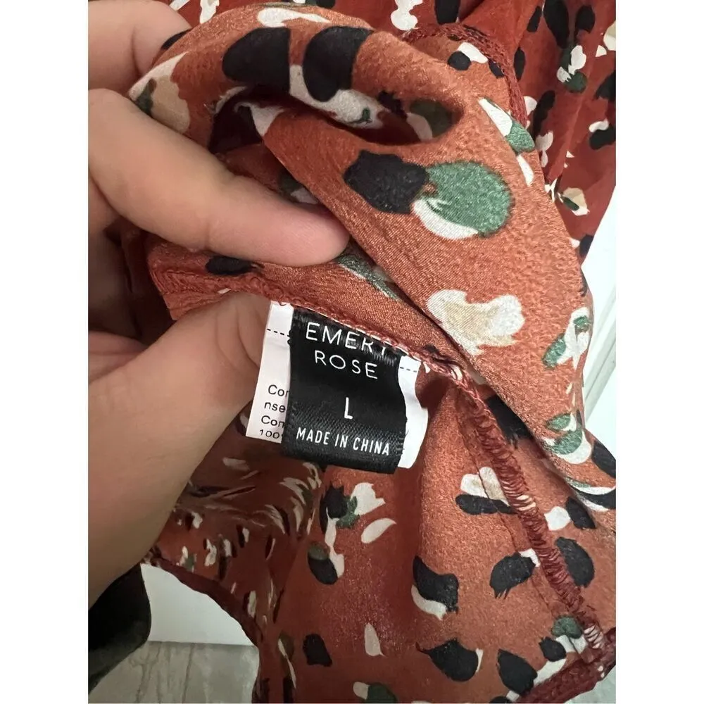 Emery Rose Patterned Long Sleeve Blouse Woman’s Size Large - Image 6