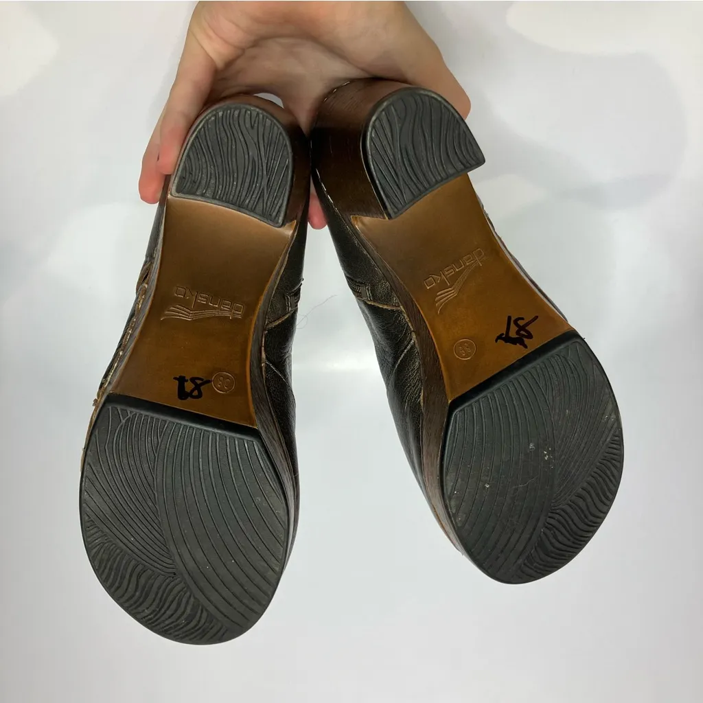 Delphina metallic bronze gold block‎ heels peep toe women’s size 38 - Image 7