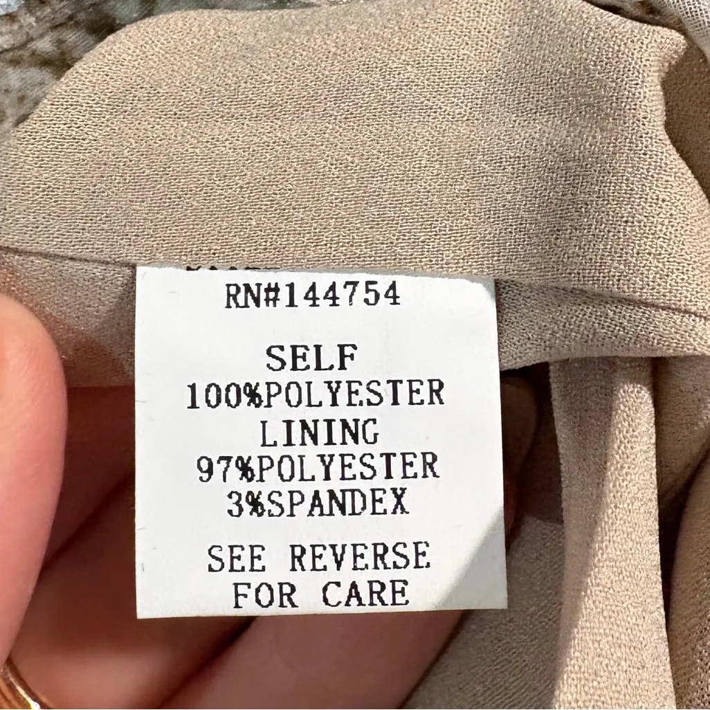 Davi & Dani Women's Snake‎ Print Cold Shoulder Top- Size Small - Image 9