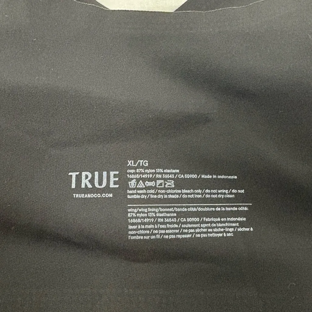 True & Co Women's Adjustable Strap Triangle V - Image 4