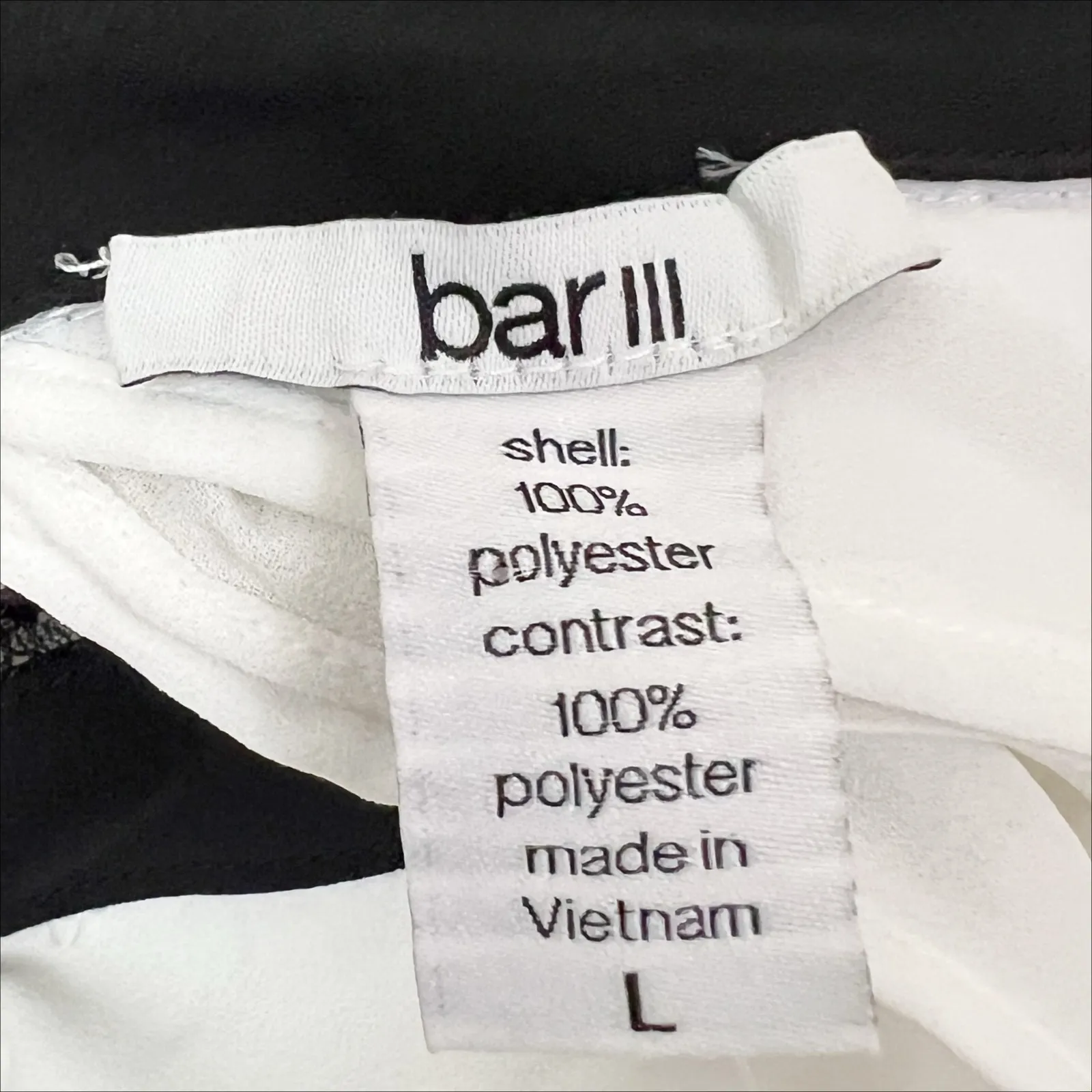 NWT bar III Off The Shoulder White Ruffle Top with Black Lace Trim Size Large - Image 5