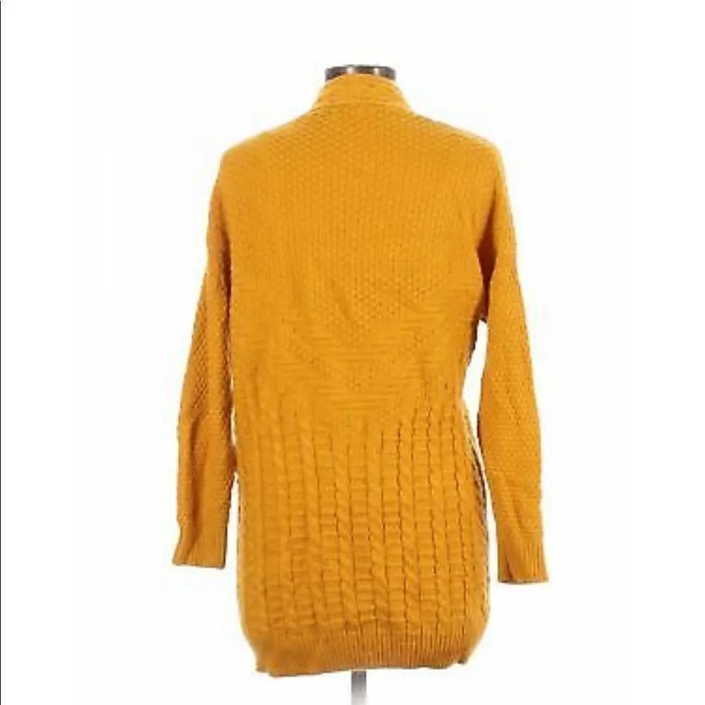 ✨ HP✨Mustard Cable Knit Cardigan✨ - Image 3