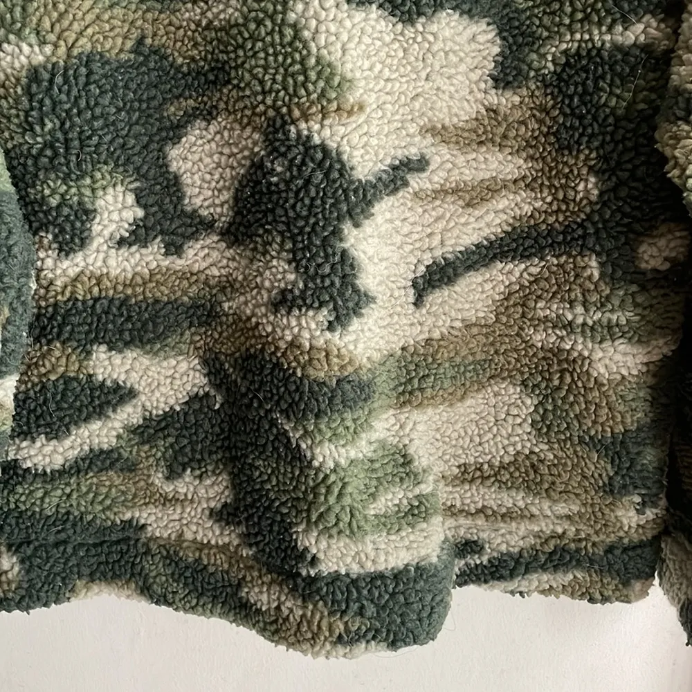 J. Crew Snap-collar sherpa fleece jacket sweatshirt in camo - Image 13