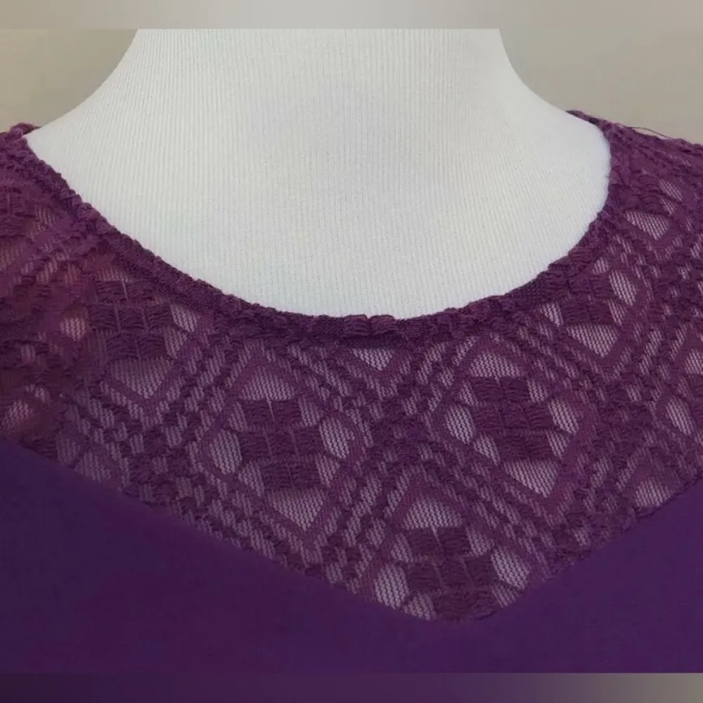 ModCloth Doe & Rae Eggplant Purple Short Lace Neck Cold Shoulder Dress NEW Sz M - Image 3