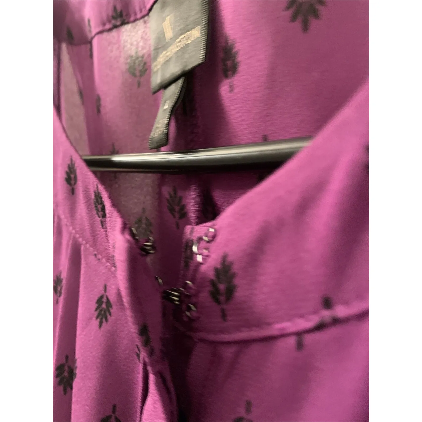 Worthington Women's Leaf Print Sleeveless Blouse Top Size Large Purple B… - Image 7