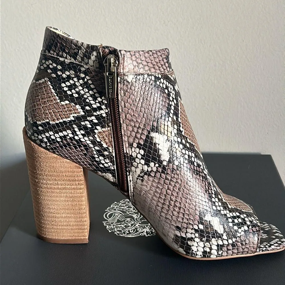 New Vince Camuto Fedrilla Peep Toe Snake Print Embossed Block Heel Bootie - Image 5