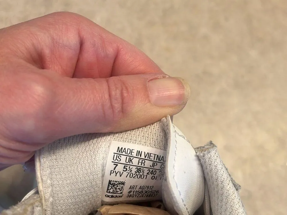 Adidas Samoa silver white size 7 - Image 5