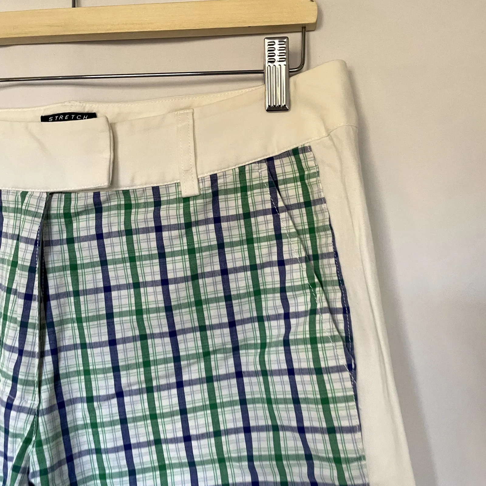 Adidas golf stretch white green checkered pants women's size 10 cotton shorts - Image 2