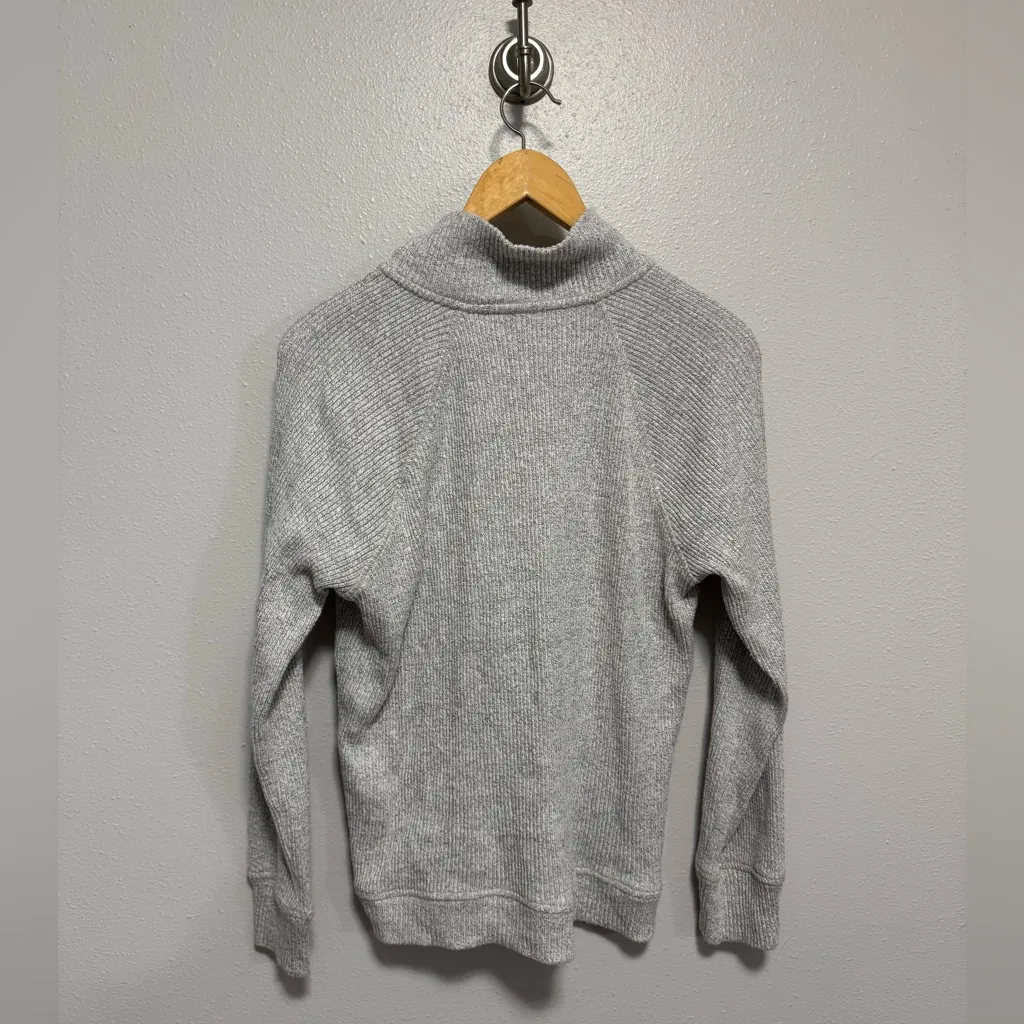 Who What Wear Gray Quarter Zip Sweater - Size Medium - Image 2