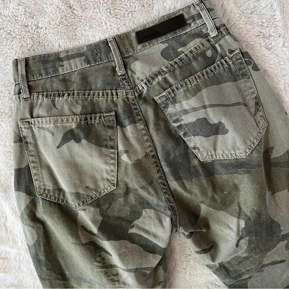 GRLFRND Karolina Camo Crop Pants - Image 4