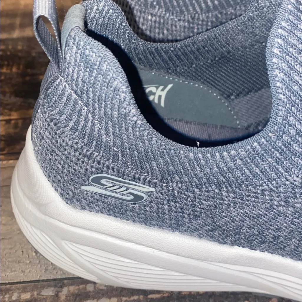 NWOT Skechers Bobs Sparrow Sneaker size 8 - Image 2