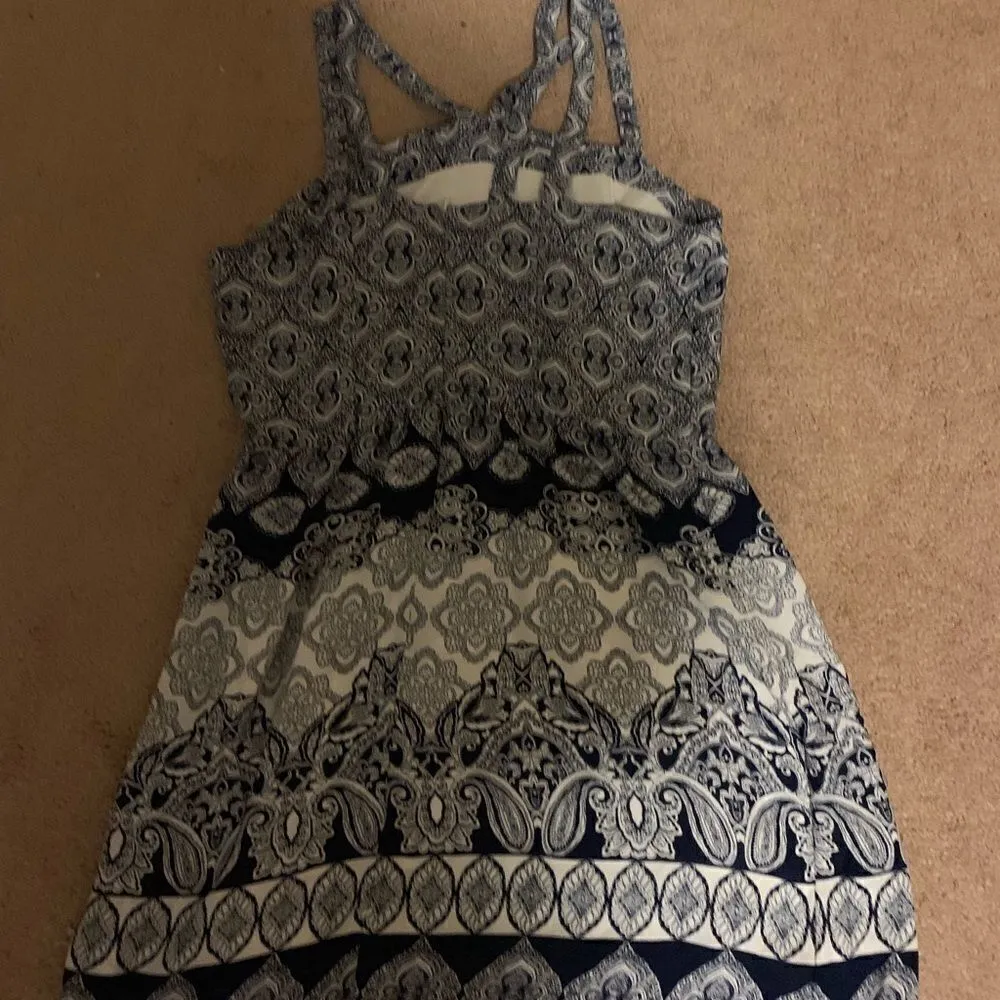 Monteau Dress large   - Image 2