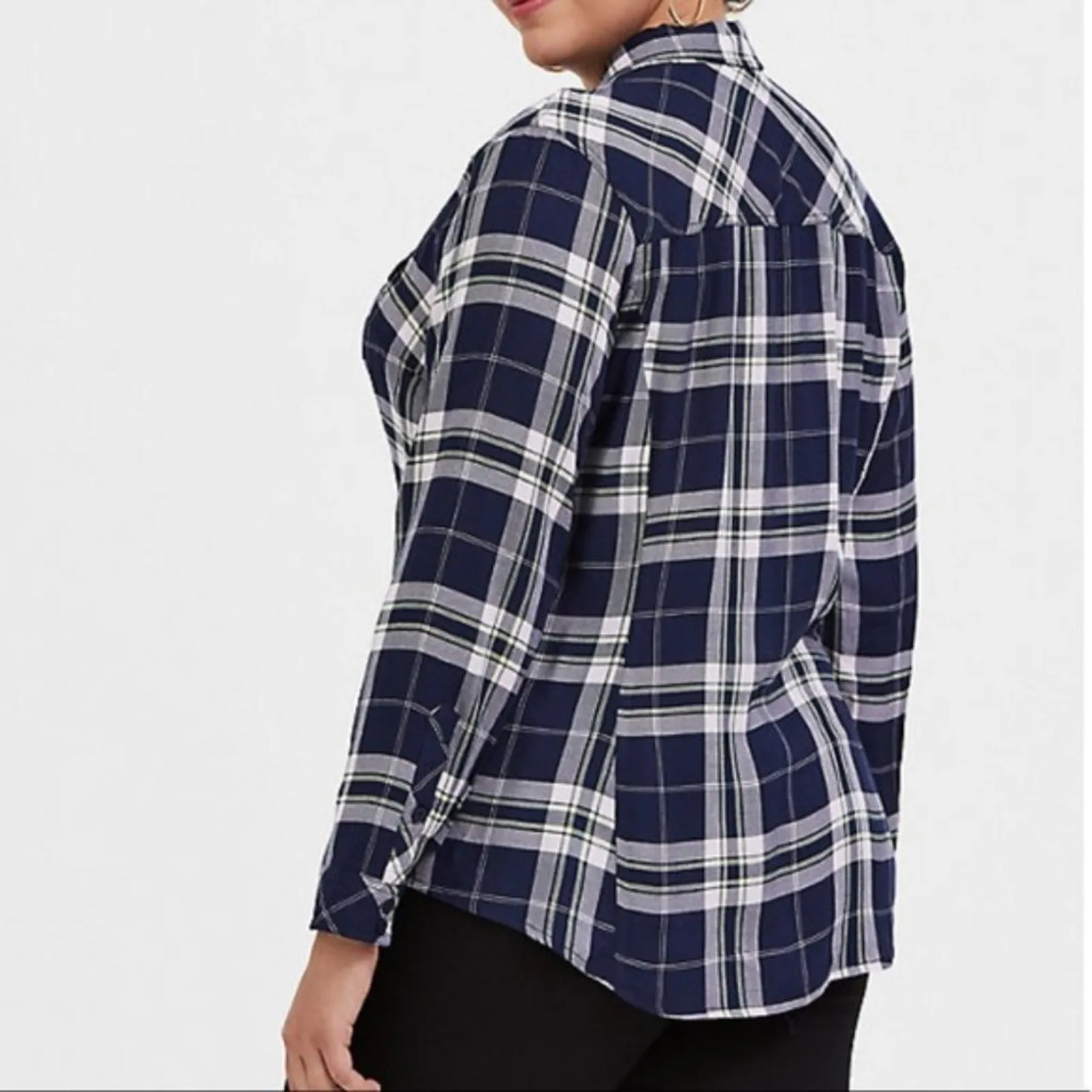 Torrid Taylor Navy Plaid Twill Button Front Slim Fit Shirt 2X - Image 3