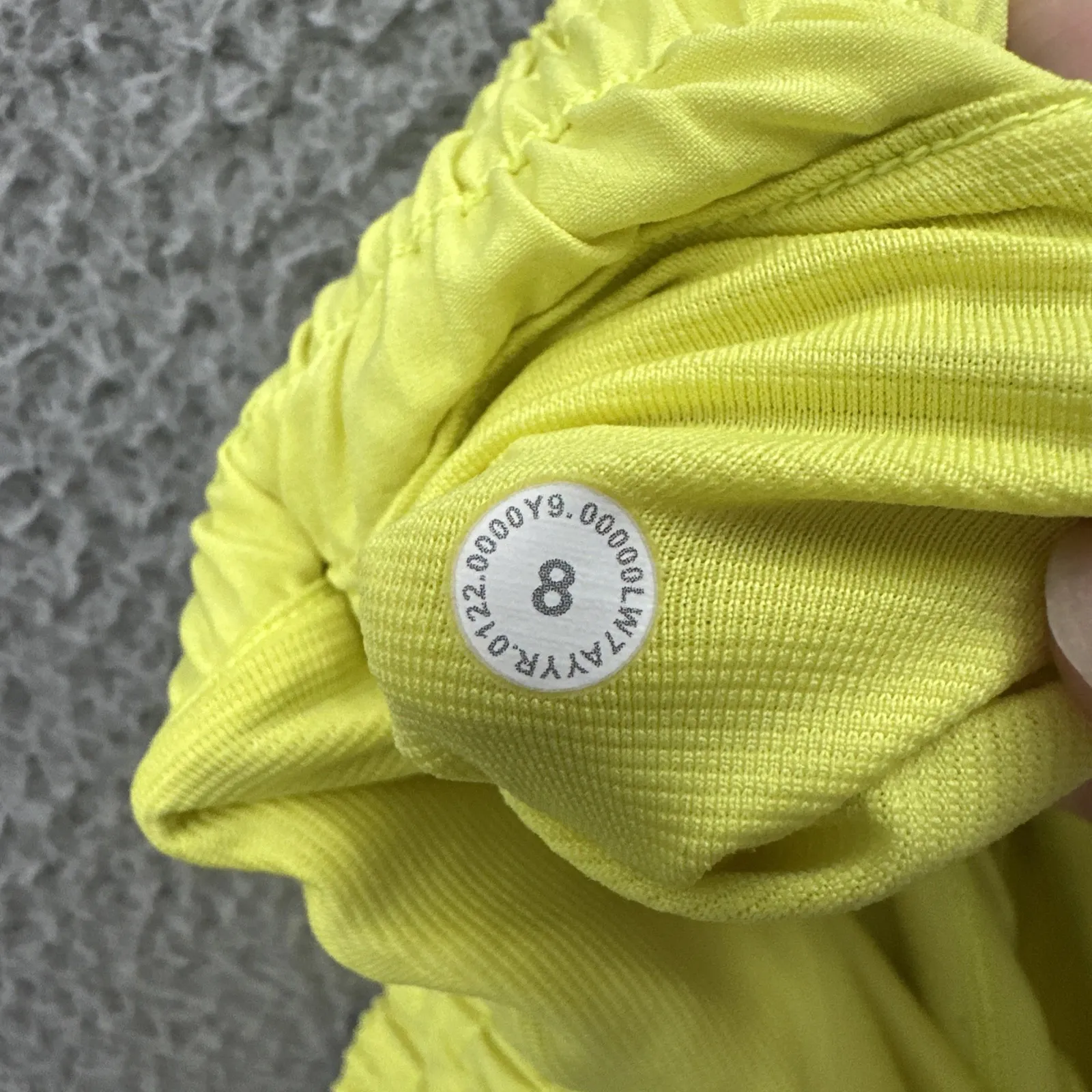 Lululemon Hotty Hot Shorts High Rise 2.5" Athletic Gym Electric Lemon Women's 8 - Image 5