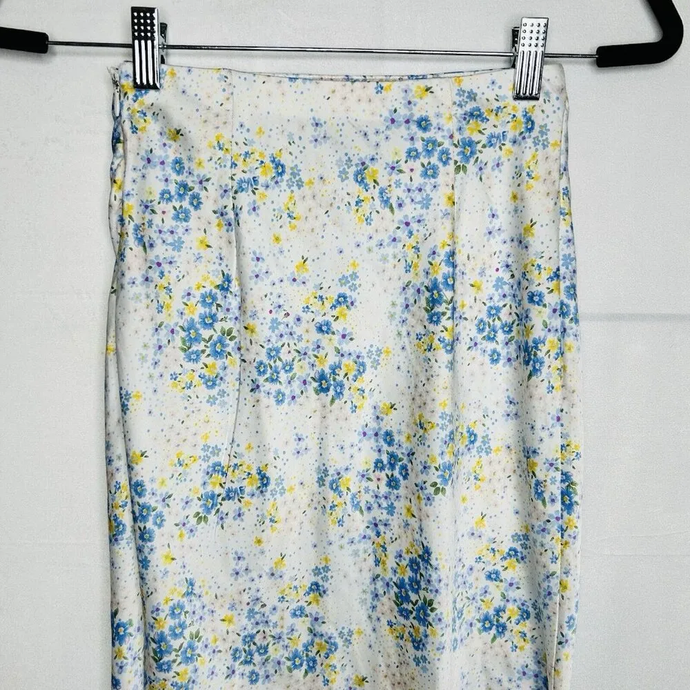 Forever 21 Skirt Size XS A-Line Long Floral Print Satin Side Zip - Image 5