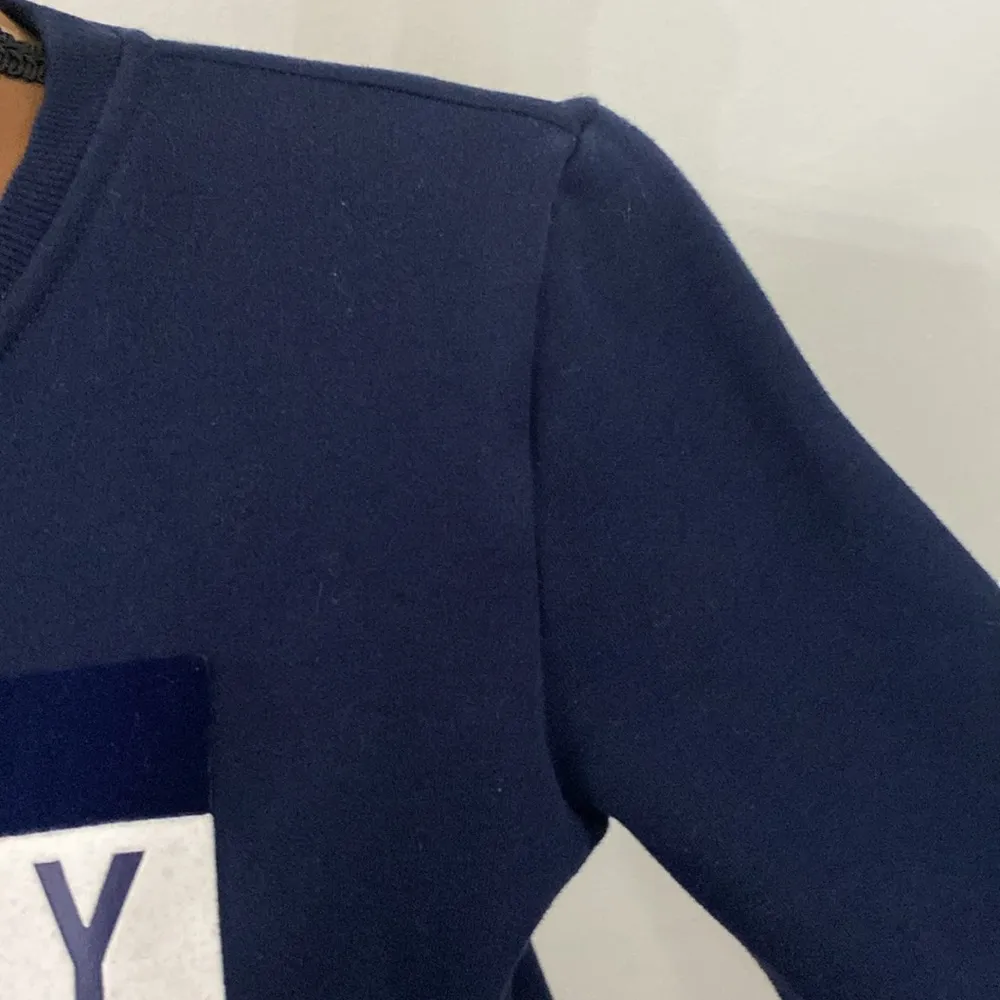 Tommy Hilfiger navy spellout logo graphic sweatshirt size S - Image 7