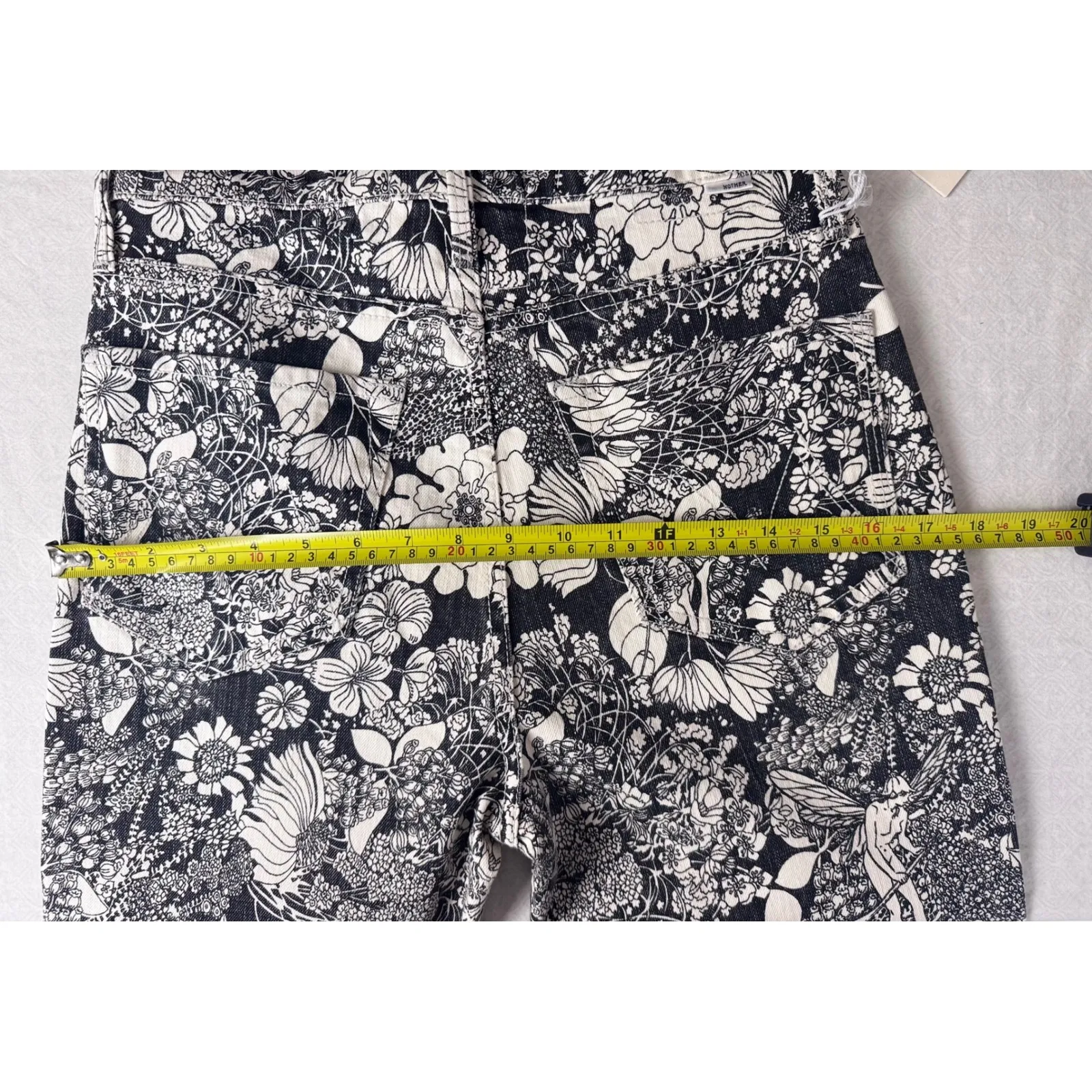 MOTHER jeans Scooter Ankle French Fairy Tale Floral Cropped‎ Flare size 28 Black - Image 9