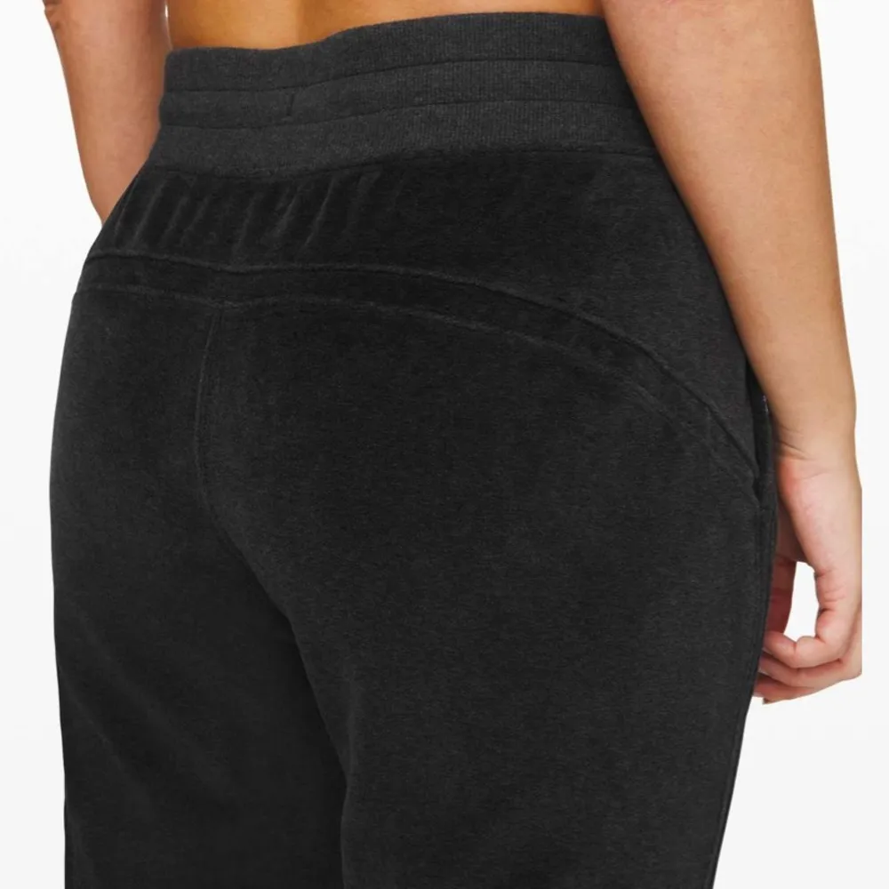 Lululemon Warm Down Jogger *Velour Heathered Black - Image 4