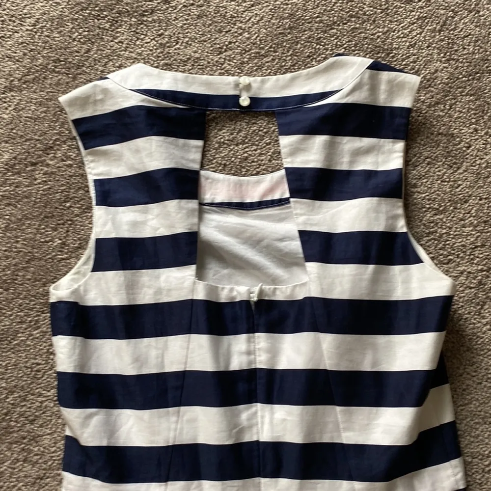 Vineyard Vines Dress SIZE 2 - Image 5