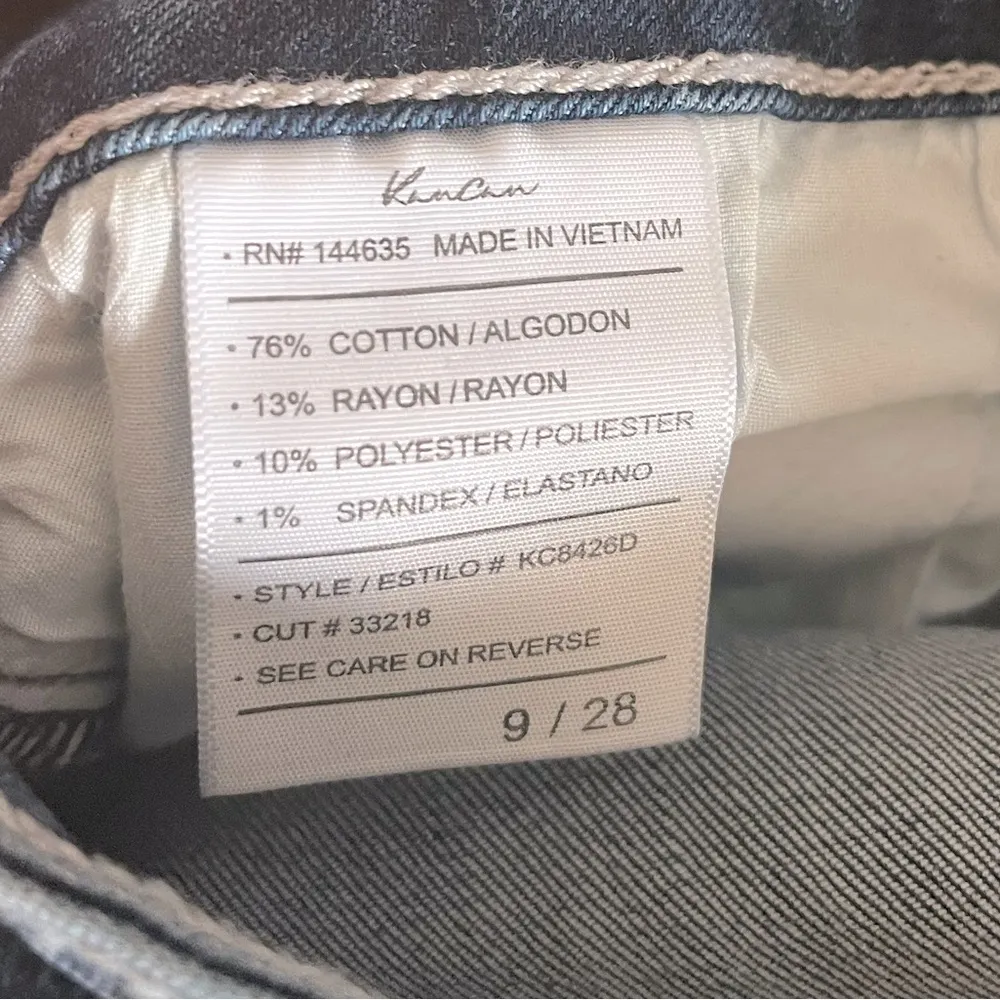 NWOT KanCan High Rise Split Frayed Hem Skinny Jeans Size 9 Blue - Image 6