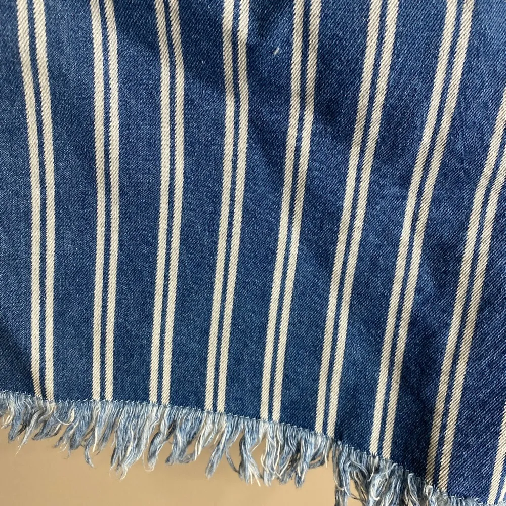 A Loves A high rise shorts 30 - Image 7