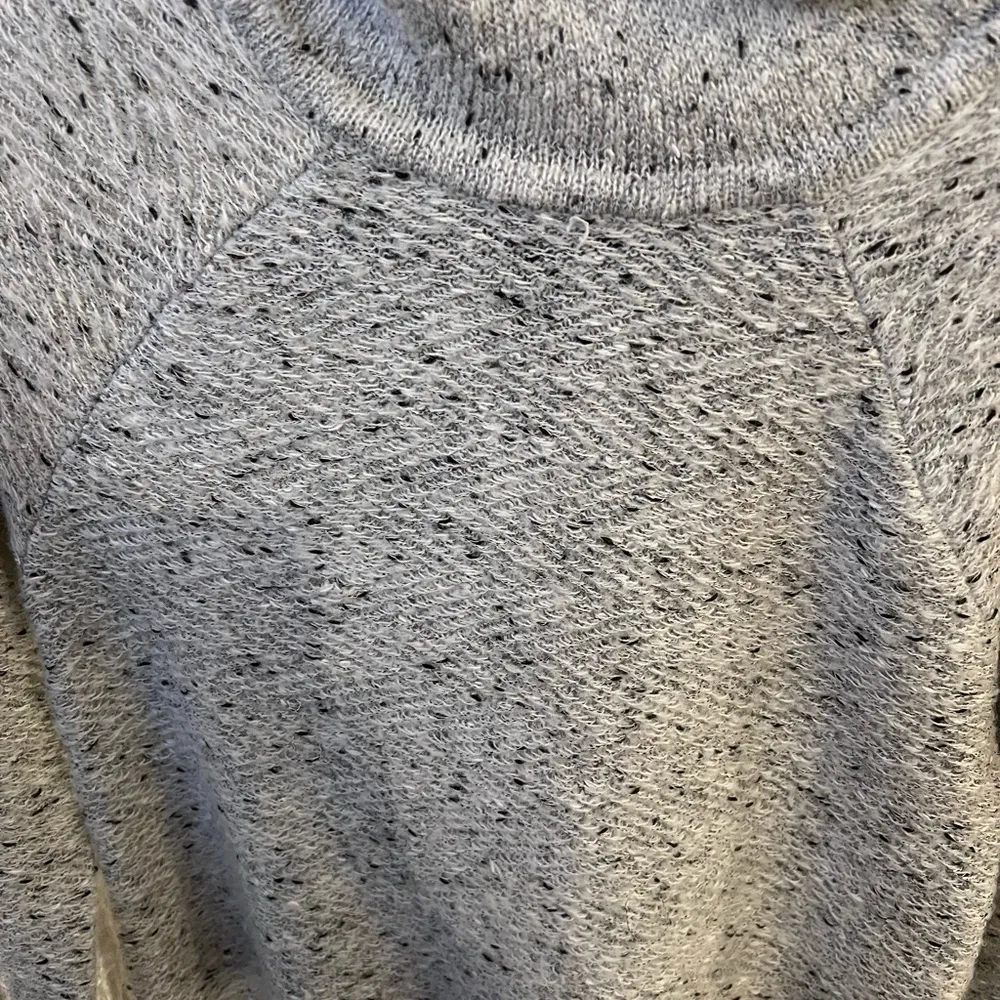 Cable & Gauge Turtleneck Gray & Black Small Sweater - Image 2