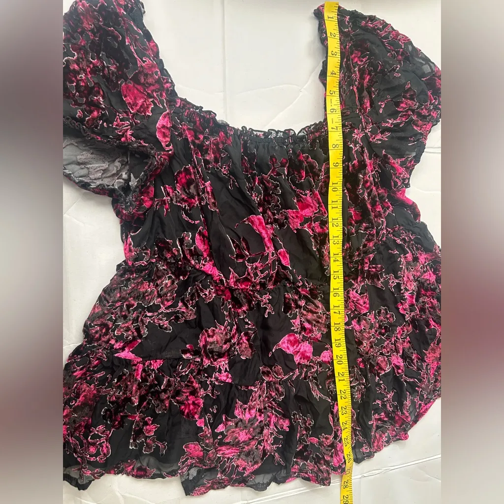 Torrid Women’s Velvet Babydoll Top Floral Tiered Size 1 - Image 8